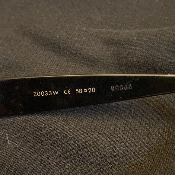 Louis Vuitton Sunglasses - Picture 4 of 5